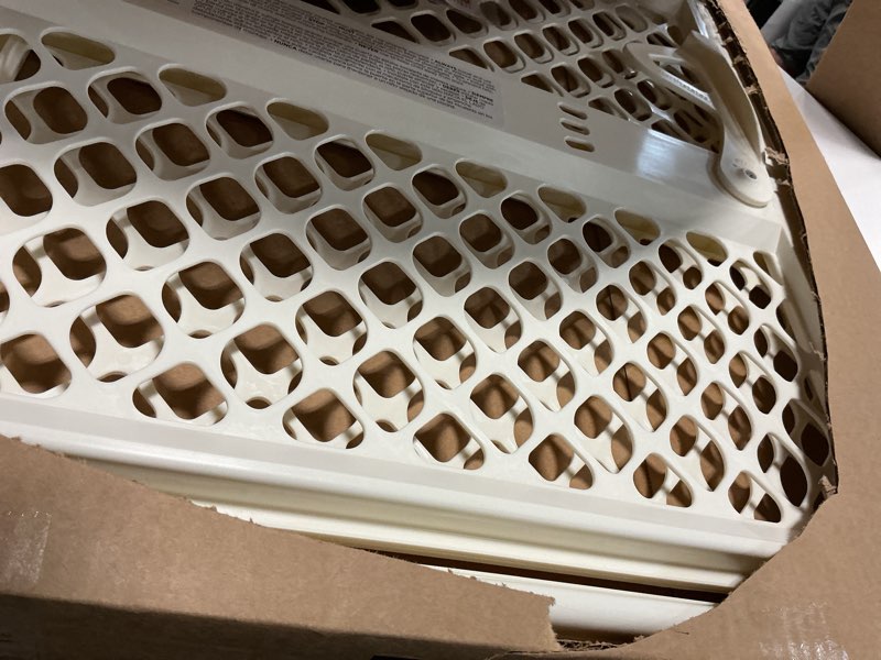 Condition photo showing Good Condition for toddleroo by north states - supergate ergo baby gate: plastic baby gate for stairs & doorways - adjustable indoor safety gate - made in usa - 26 to 42 inches wide - 26 inches tall - ivory