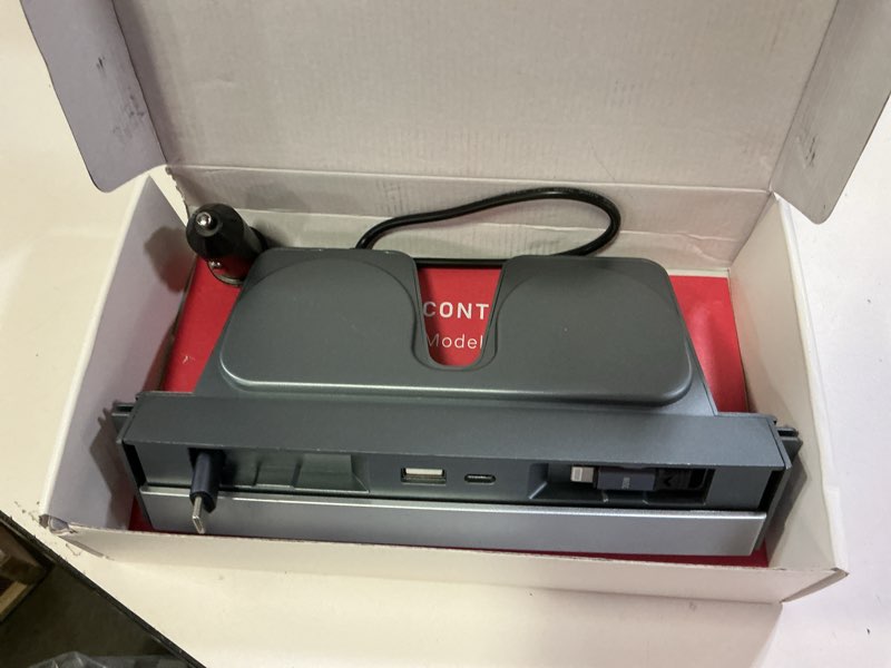 Condition photo showing Good Condition for waterproof usb hub for tesla model 3 and model y - 2023/2022/2021 dock with 4-port retractable charging cable supporting fast charging (not compatible with 2024 model 3)
