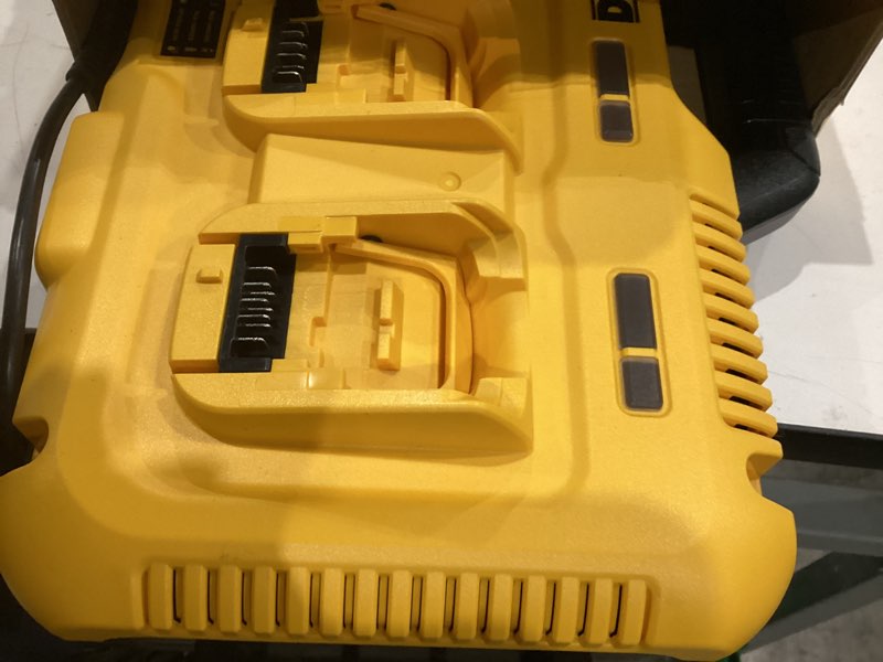 Condition photo showing Good Condition for DEWALT Battery Charger for 12V MAX, 20V MAX and FLEXVOLT 20V/60V MAX Batteries, 8 Amp, 4 Port Simultaneous Fast Charging Station (DCB104)