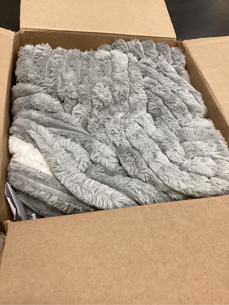 Condition photo showing As Is for westinghouse electric blanket twin size, super cozy luxury faux fur & sherpa heated blanket with 10 heating levels & 1-12 hours auto off, fast heating blanket, machine washable, 62x 84 inch light grey lightgrey stripe twin 62"x84"