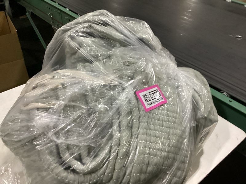 https://lotting-media.assets.bidfta.com/lotting_f4008d1c-34d2-42fb-b049-007b4027db01