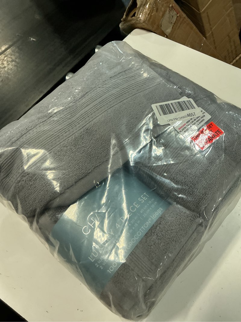 Condition photo showing New/Like New for charisma plush towels bundle | includes: 2 luxury bath towels, hand towels & washcloths | quality, ultra soft towel set | 6 pieces