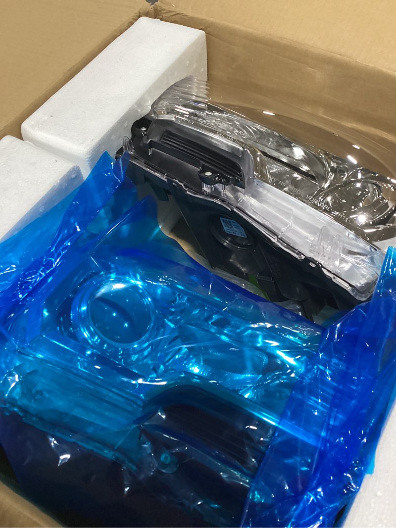 Condition photo showing Good Condition for headlights assembly for 2016-2023 toyota tacoma (fits models w/o factory led drl only) headlamp replacement driver & passenger side chrome - with h/l beam bulbs oe replacement
