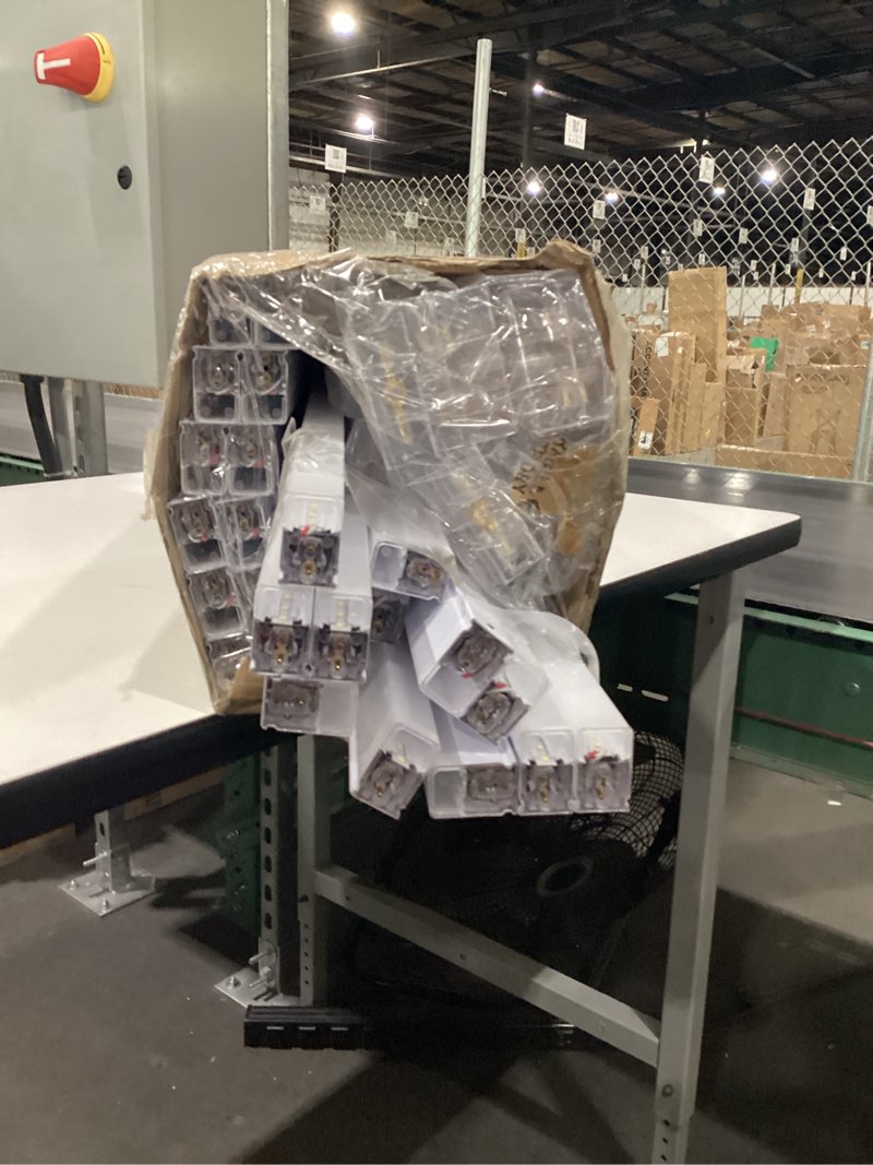 Condition photo showing Good Condition for BRILLIHOOD Hexagon Garage Lights Honeycomb LED Ceiling Light, 672W, 80640LM, 6500K Super Bright, 14 Grid Systems Car Detailing Lights with Rectangular Frame for Garage Warehouse Workshop Basement Gym