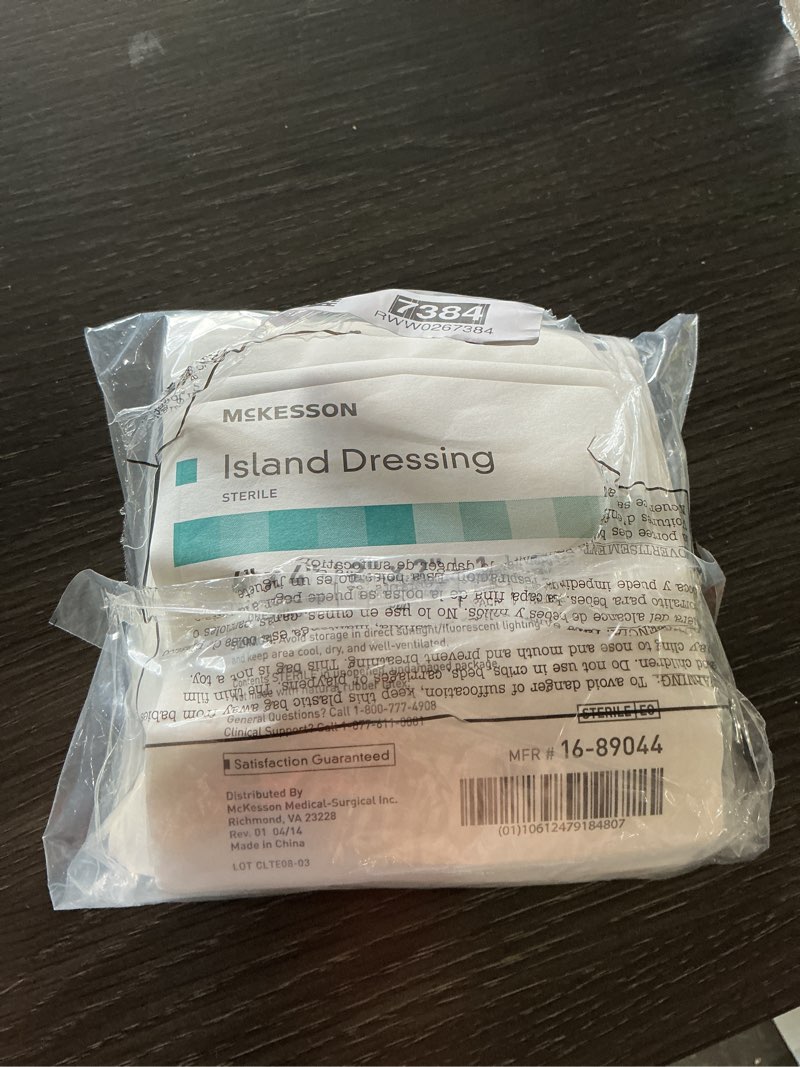 Condition photo showing As Is for mckesson island dressings, sterile, dimension, 2 x 2 in, 1 x 1 in