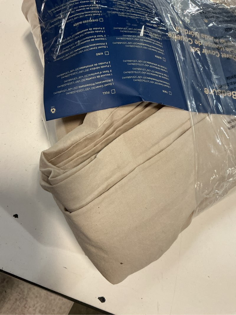 Condition photo showing Good Condition for bedsure 100% washed cotton duvet cover cal king - oatmeal minimalist cotton duvet cover linen like for all seasons - gentlesoft™ plain simple bedding (oatmeal, california king, 104"x98") california king (104" x 98") 02 - oatmeal (no comforter)