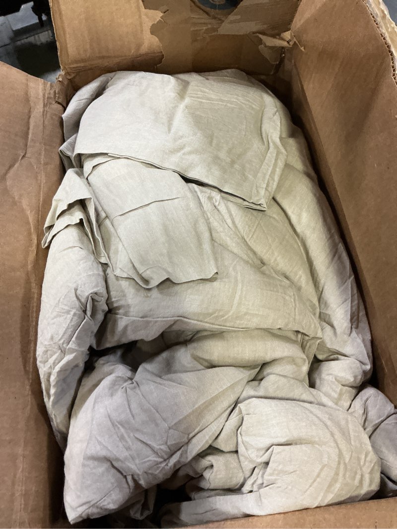 Condition photo showing Good Condition for bedsure comforter set full size - cotton fabric with microfiber inner fill, linen color purewoven soft bed set for all seasons, 3 pieces, 1 comforter (82" x 86") and 2 pillow cases (20" x 26") 03 - linen color full