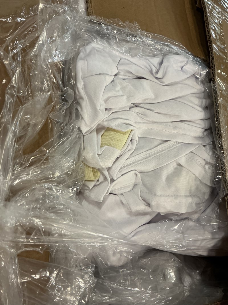 Condition photo showing Good Condition for vevor 100 pcs white chair covers polyester spandex chair cover stretch slipcovers for wedding party dining banquet flat-front chair covers 100pcs white-a