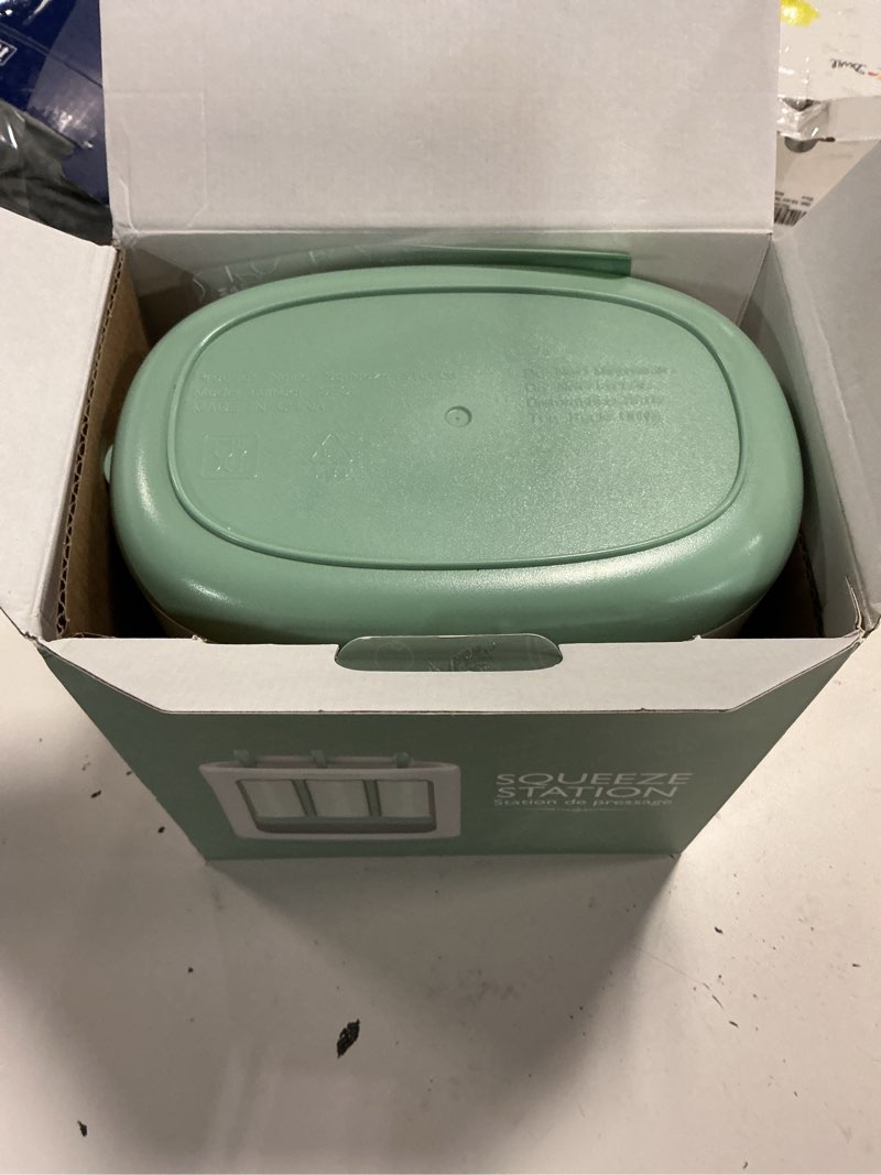 Condition photo showing Good Condition for momcozy squeeze station,baby food maker,pouch filler for homemade baby puree, bpa-free, dishwasher safe, with reusable baby food pouches for babies & toddlers