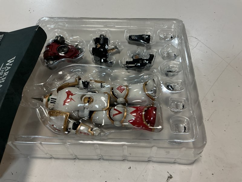 Condition photo showing New/Like New for joytoy action figures warhammer 40k mk iii tactical legionary 1/18 movable model collectible figurine ages 15+ (white scars)