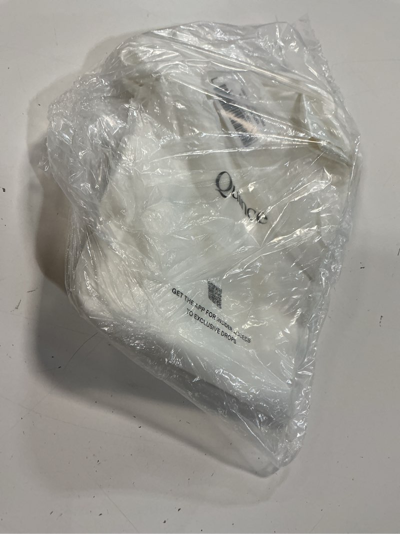 Condition photo showing Good Condition for 100% mulberry silk pillowcase, queen, ivory