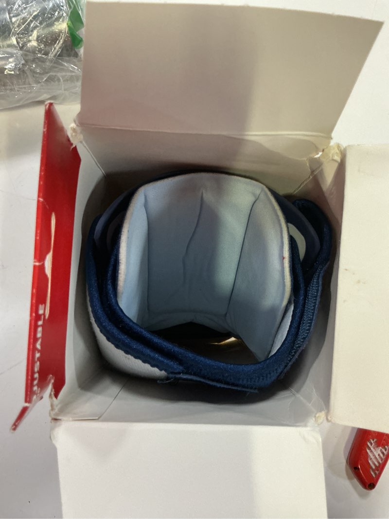 Condition photo showing Good Condition for ace plantar fasciitis sleep support, helps relieve symptoms of plantar fasciitis, one size fits most, blue sleep support (old)