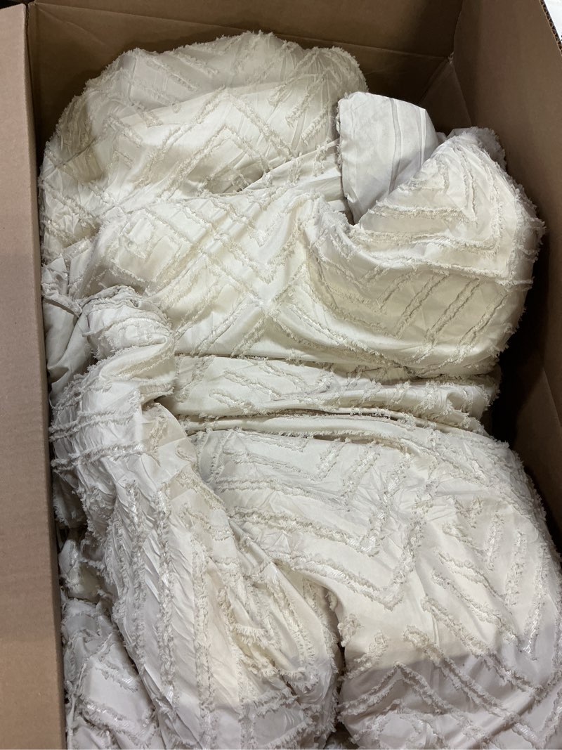 Condition photo showing As Is for ( incomplete ) andency queen comforter set beige, comforters queen size boho cream soft warm tufted neutral bedding comforter sets for queen bed, 3 pieces aesthetic chevron farmhouse cute bohemian textured bed set 01 - beige queen (90\"x90\")