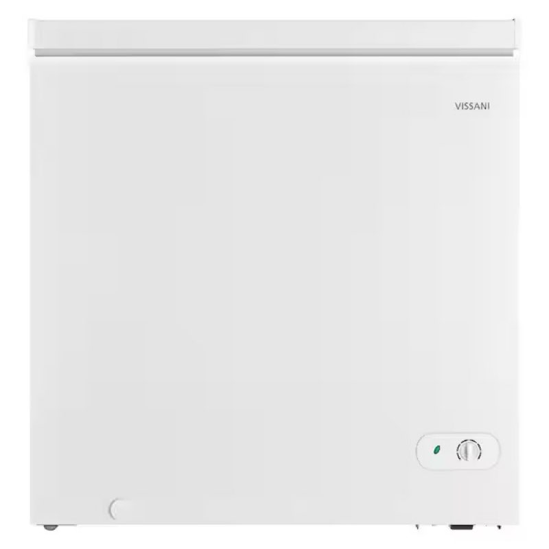 7.0 cu. ft. manual defrost chest freezer with led light in white, garage ready