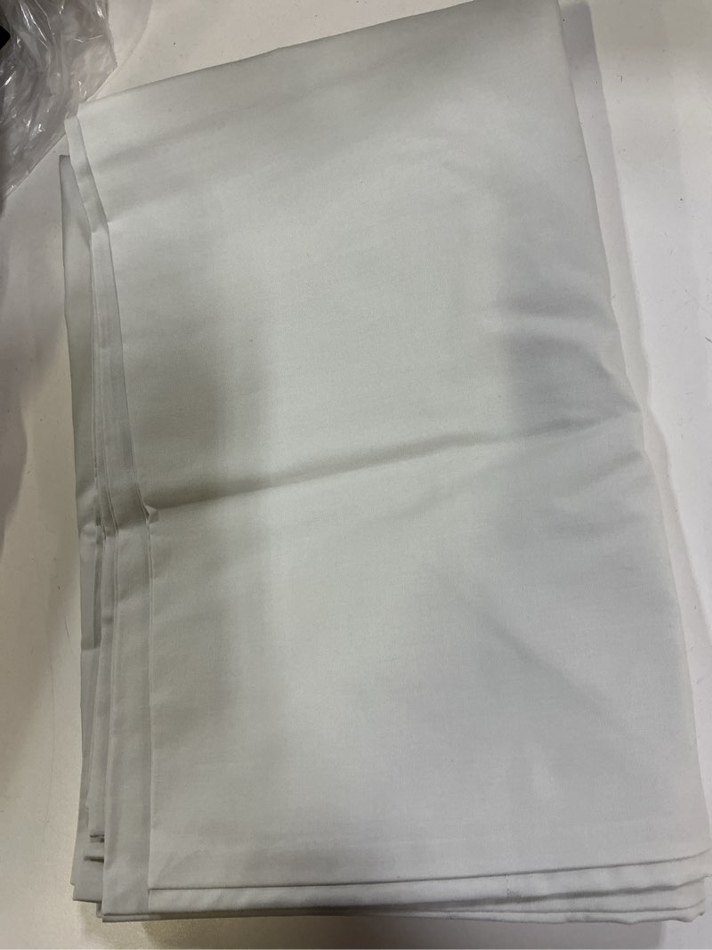 Condition photo showing Good Condition for organic crisp percale pillowcase set, standard, light grey