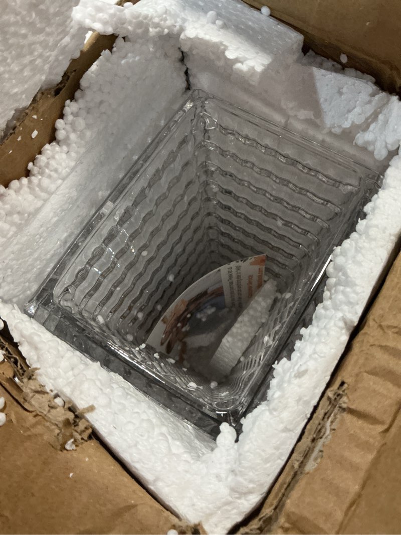 Condition photo showing Good Condition for mcmcncuiu crystal vase, large crystal vases for flowers, clear large flower vase, modern glass vases for living room, bedroom, kitchen, dining table, mantle, wedding, 9 inches large clear