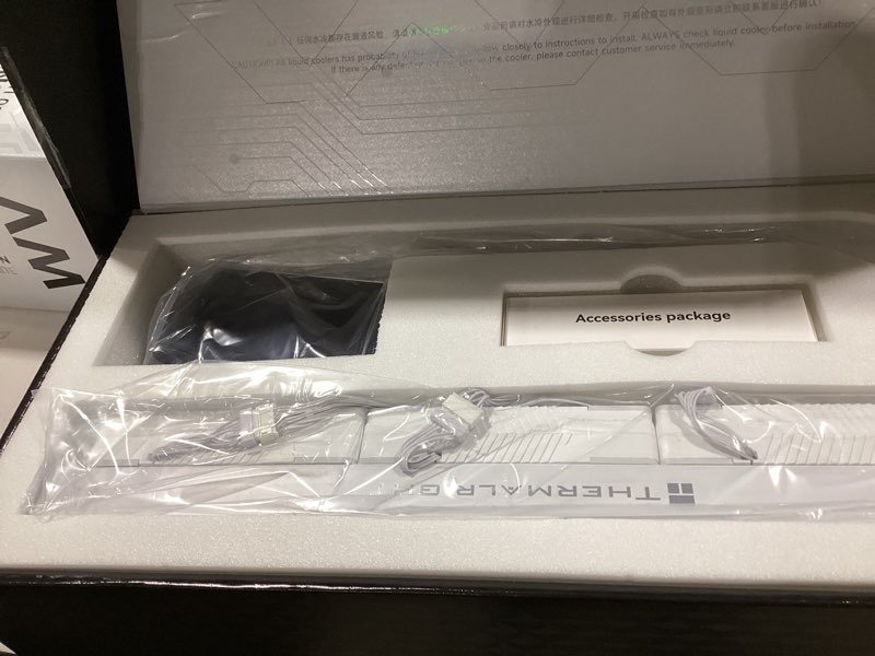 Condition photo showing Good Condition for Thermalright Wonder Vision 360 Turbo ARGB White AIO CPU Cooling,CPU Water Cooler System,6.67inch Curved Screen with 2400x1080 Resolution,for AM4/AM5,LGA1851/1700,7:3 Visual Scale Screen Ratio for 3D WV360 T ARGB WHITE