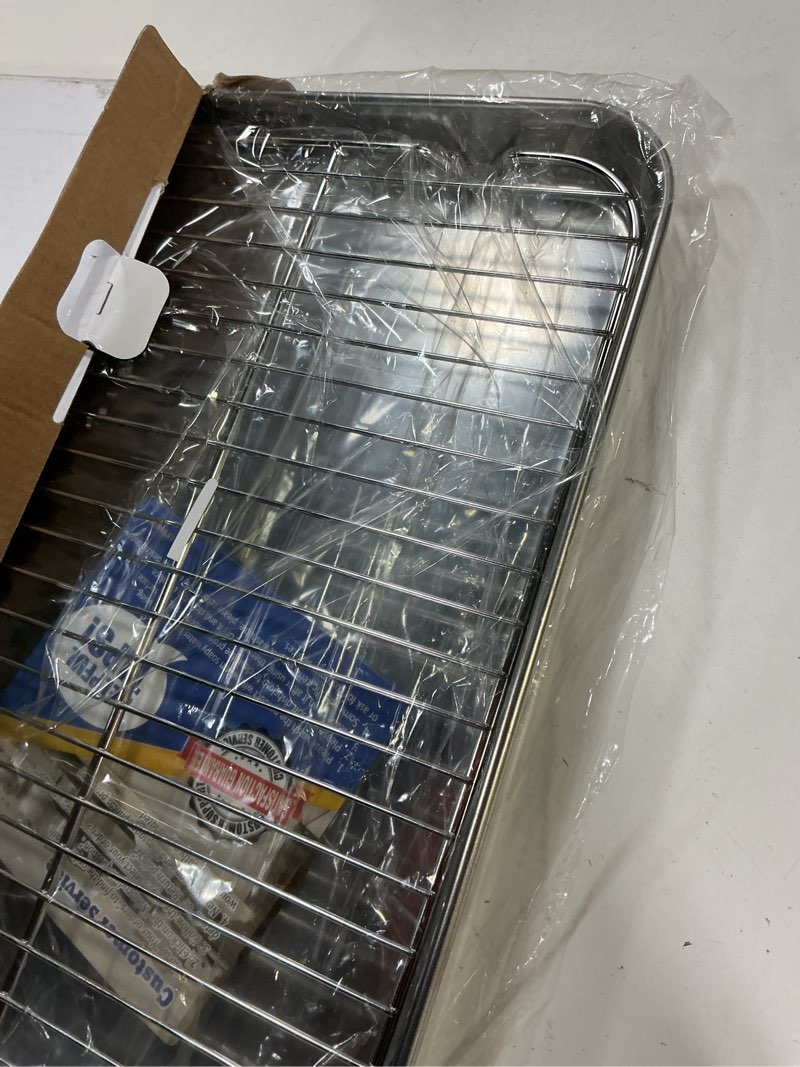 Condition photo showing Good Condition for p&p chef 19.6 inch baking sheet pan with rack set, stainless steel cookie sheet pan tray with cooling rack for oven use, cooking roasting, non toxic & dishwasher safe, heavy duty