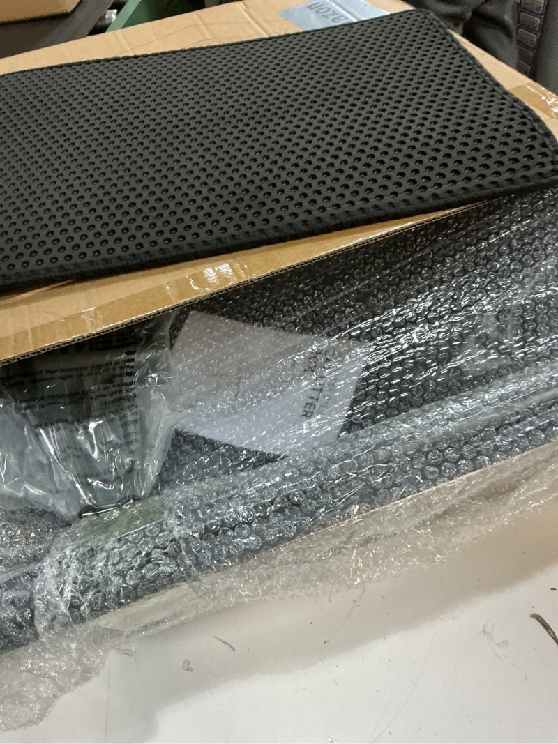 Condition photo showing Good Condition for Enclosed XXXXL Stainless Steel Litter Box, 28" L x 20" W x 17" H, Side Entry Extra Large Metal Cat Litter Box with Lid for Big & Multiple Cats, Removable Enclosure, Anti-Leakage,Easy to Clean