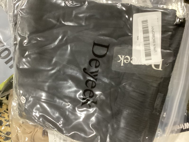 Condition photo showing Good Condition for deyeek unisex tear away shorts snap on athletic cotton shorts post knee surgery recovery hip replacement pants with pockets x-large black