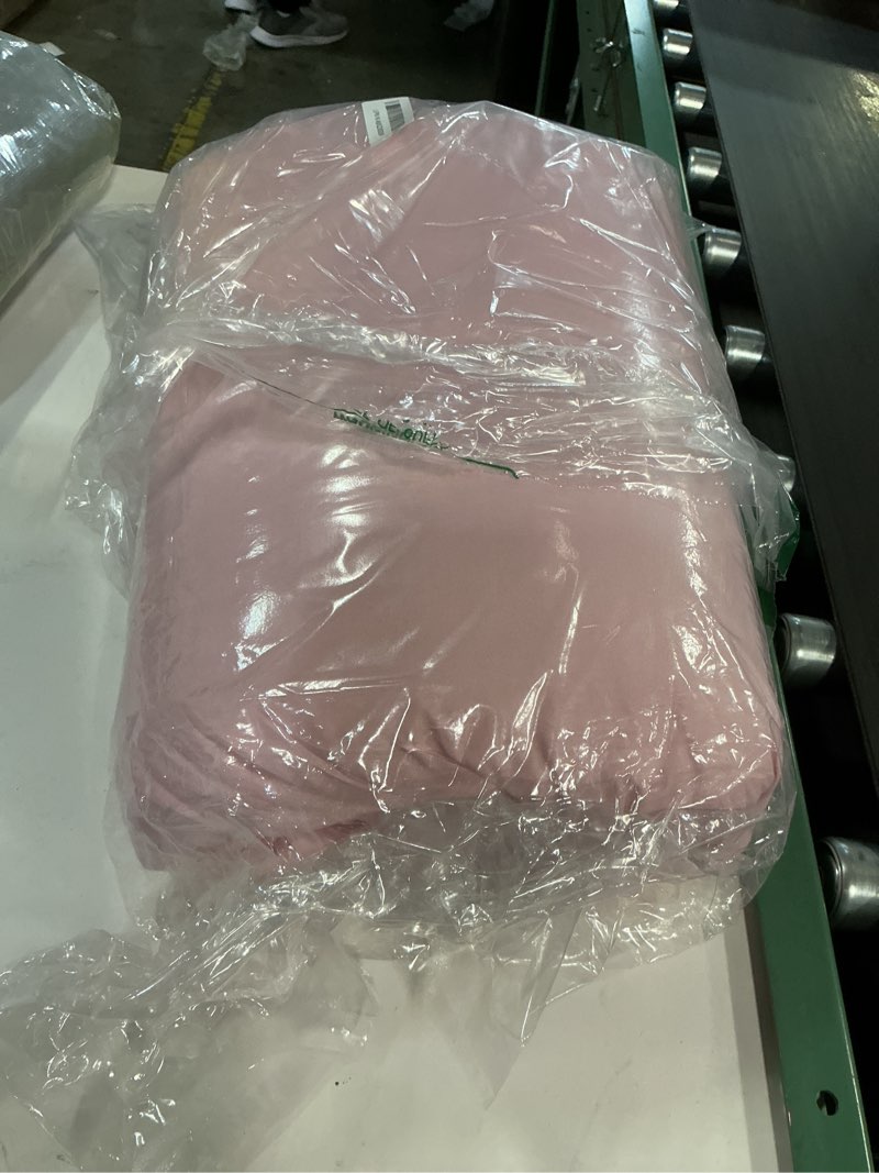 Condition photo showing Good Condition for MUXHOMO 7 Pieces Queen Comforter Set, Seersucker Bed in a Bag Queen Size, All Season Luxury Bedding Set with Comforter, Flat Sheet, Fitted Sheet, Pillowcases & Shams, Pink Queen (88"x88") 02 - Pink