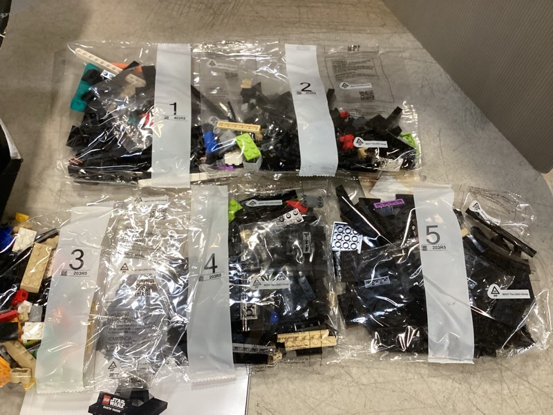 https://lotting-media.assets.bidfta.com/lotting_f4731282-c68c-4e63-a813-2e5a90b5d3a3