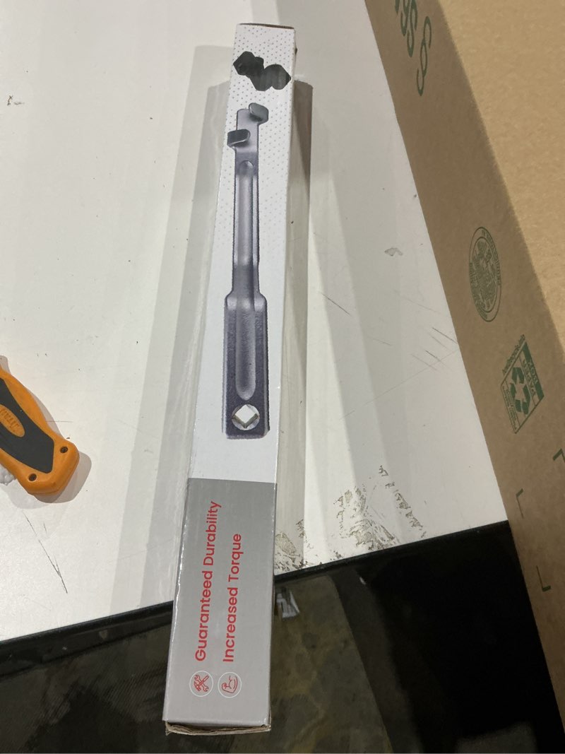 Condition photo showing Good Condition for wrench extender tool set, 15-inch bar with adapter, 2-piece heavy-duty forged steel