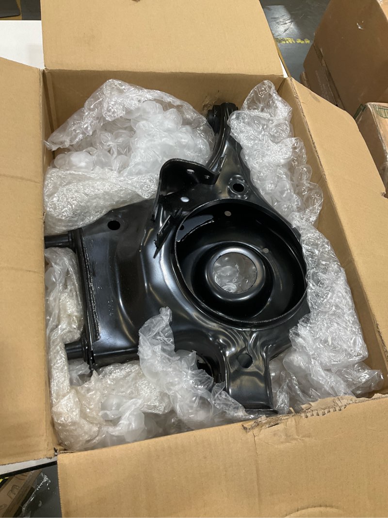 Condition photo showing As Is for Control Arms Rear Lower Left and Right Replacement Fit for Nissan Altima 2013-2018, for Maxima 2016-2021# 551B13TA0D, 551B03TA0D