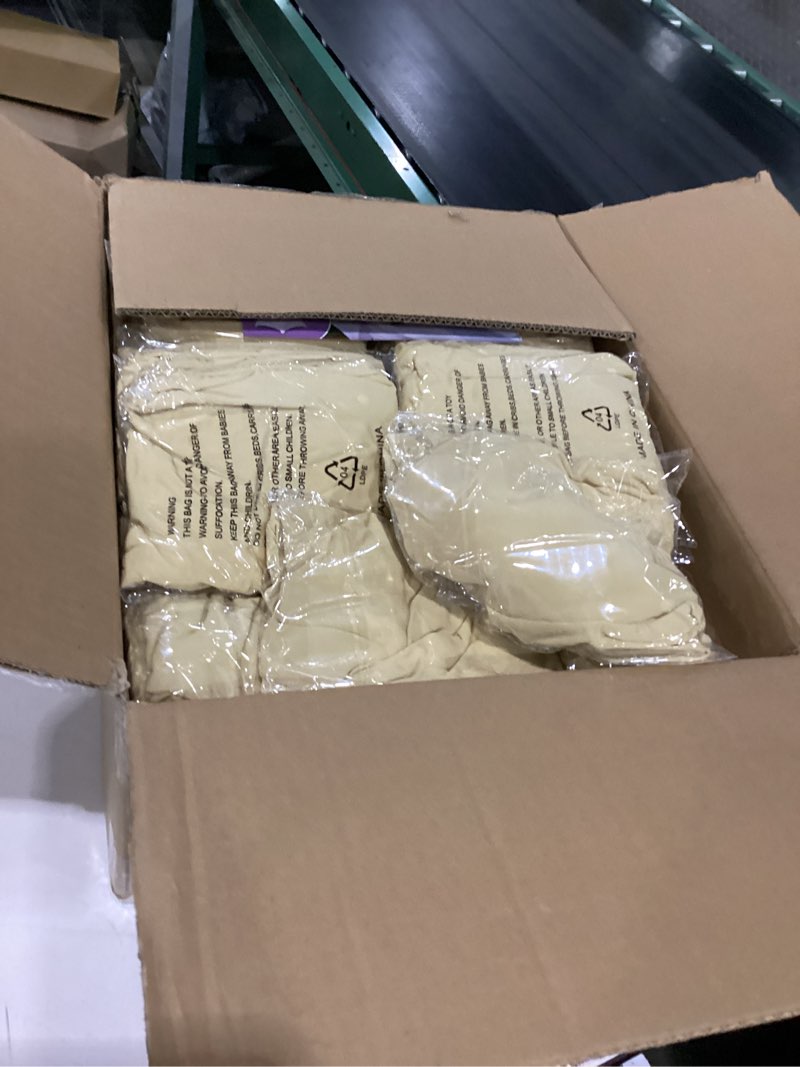 Condition photo showing New/Like New for Stretch Folding Chair Covers 30pcs Spandex Chair Covers Protector for Wedding Party Dining Banquet, Washable Universal Fitted Chair Slipcovers for Celebration Birthday (Champagne, 30pcs) Champagne 30pcs