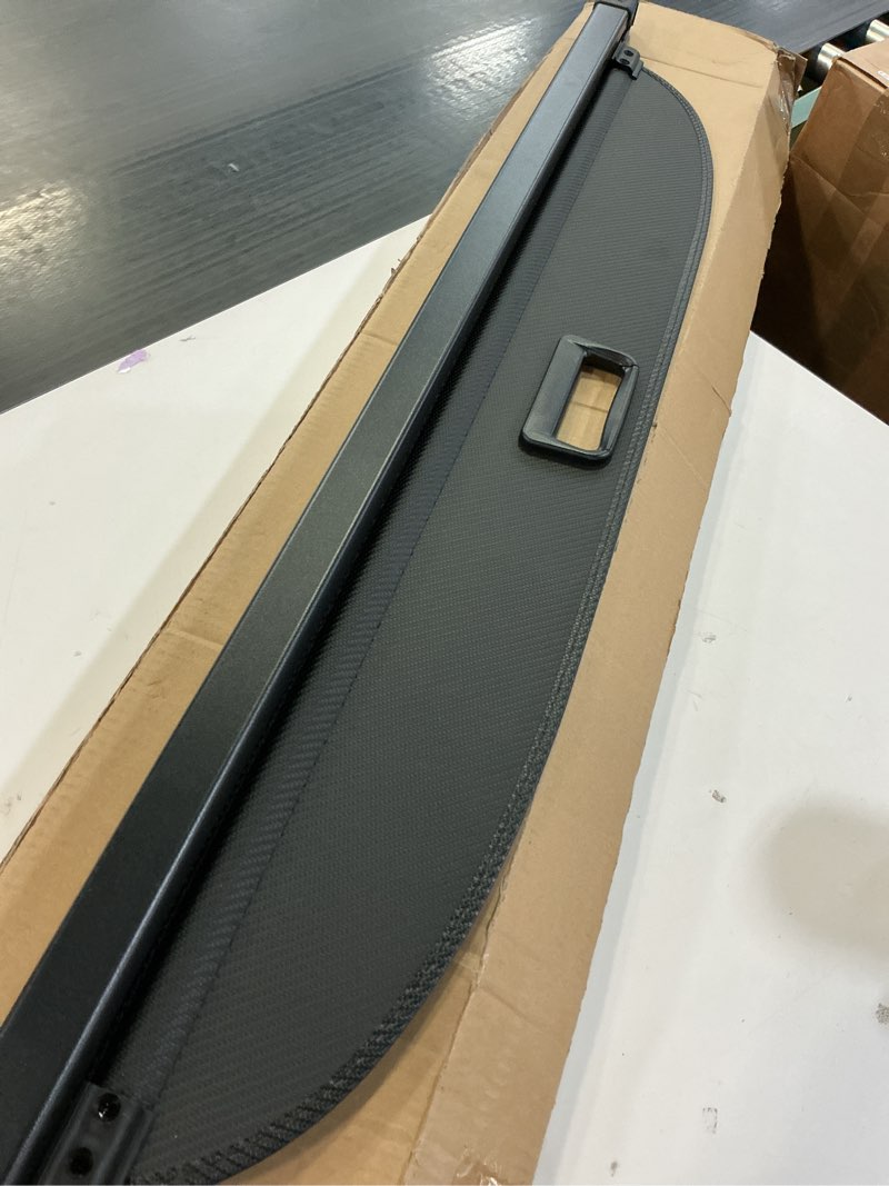 Condition photo showing Good Condition for Cargo Cover for Subaru Crosstrek 2024 2025 Accessories,Carbon Fiber Texture Retractable Rear Trunk C