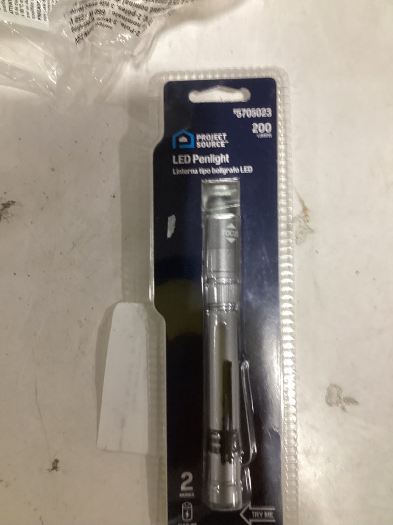 Condition photo showing Good Condition for 500+ bought last week Project Source 200-Lumen 2 -Adjustable Mode LED Spotlight Flashlight Item #5705023 | Model