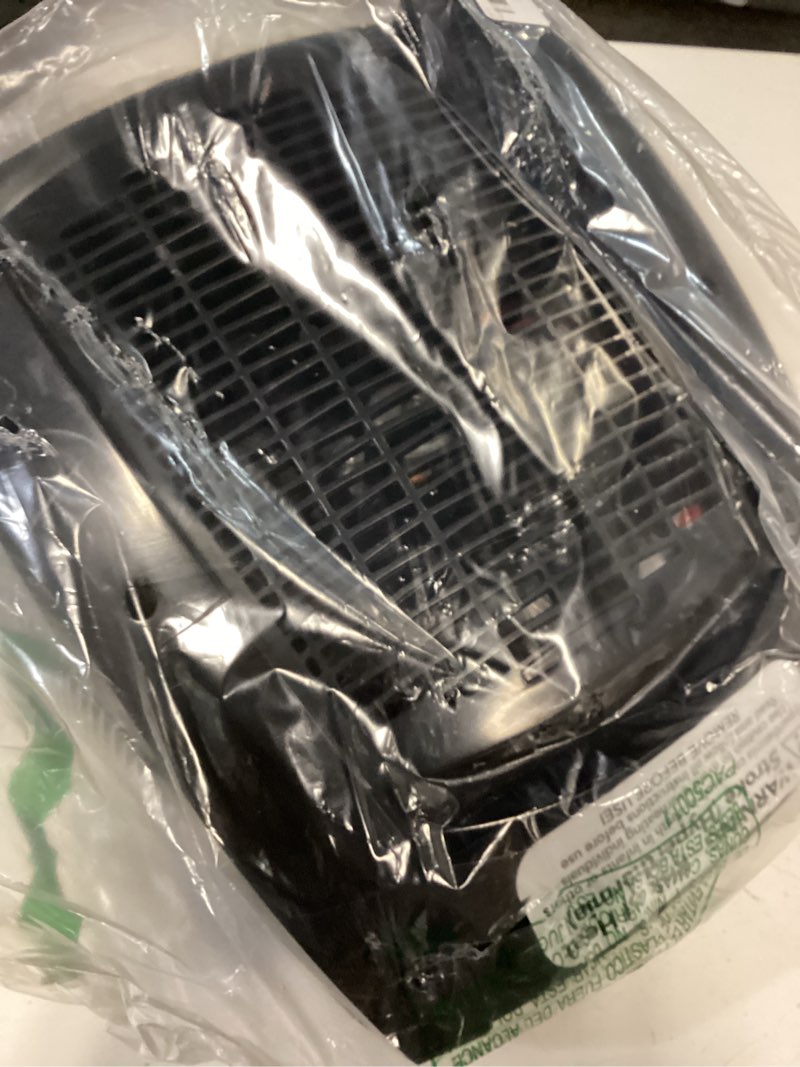 Condition photo showing Good Condition for vornado vh10 (2025) space heater for indoor use, adjustable thermostat, 2 heat settings, advanced safety features, integrated carry handle, large heater for bedroom and living room, quiet, black vh10 (2025 model)