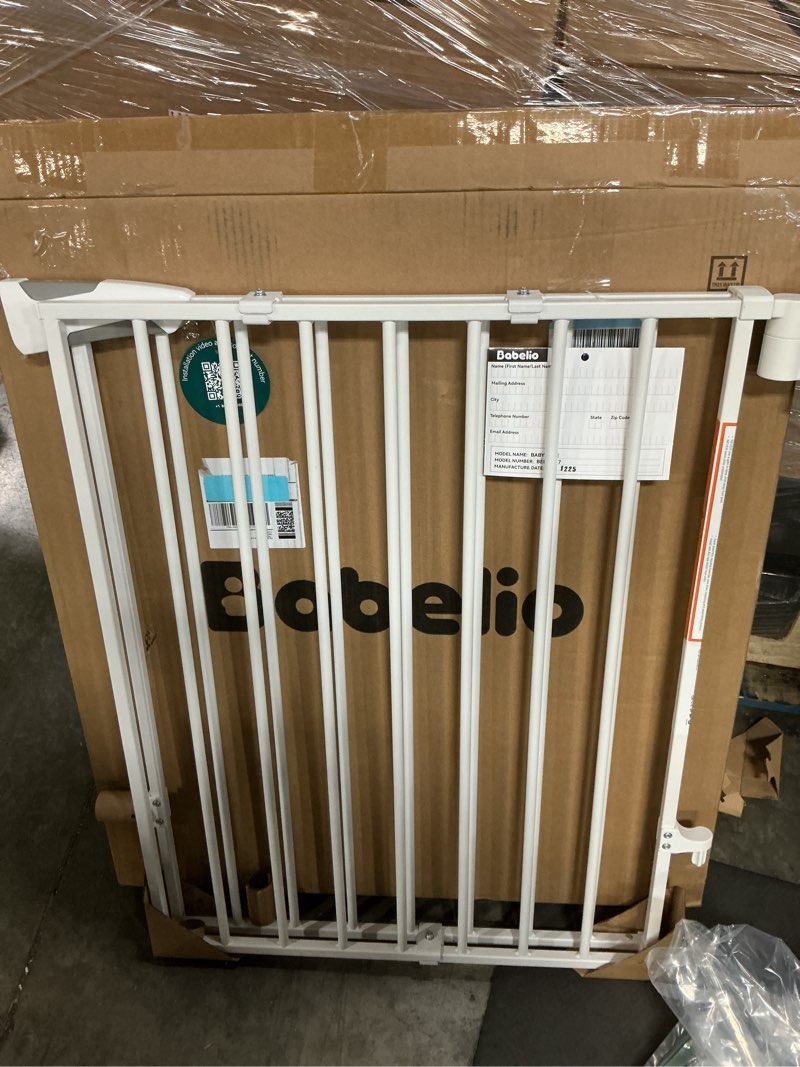 Condition photo showing Good Condition for babelio baby gate for stairs, kitchen & doorways, 26-43" w 28" h no bottom bar| easy installation| one-handed operation| auto-close| hardware mount (drill needed) safety dog/pet gate indoor (white)
