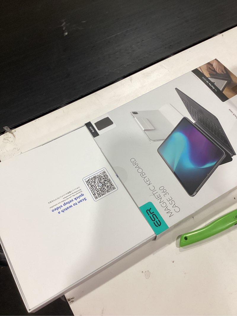 Condition photo showing Good Condition for ESR iPad Pro 13 Inch Case with Keyboard (M5/M4, 2025/2024), iPad Pro 13 Keyboard Case with Easy-Set Magnetic Stand, Portrait/Raised Modes for iPad Pro 13, Removable, Rebound 360 Series, Black