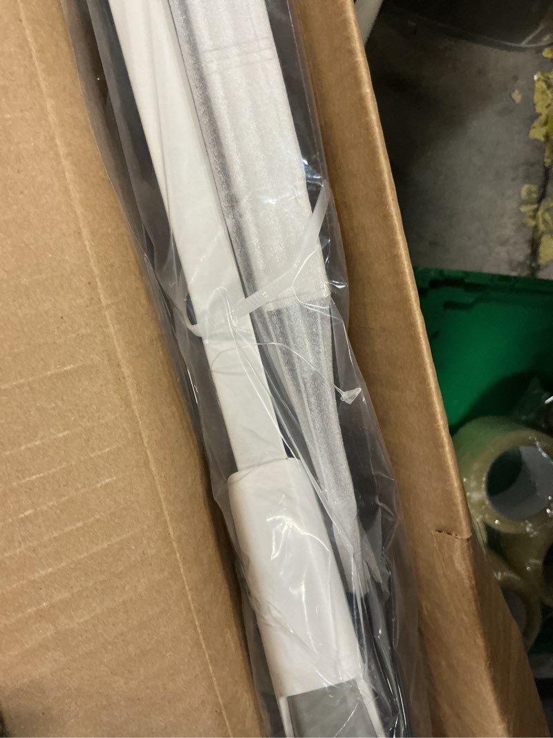 Condition photo showing Good Condition for babelio safety gate door fits for stairs, narrow and wide doorways with auto close, easy install, no drilling, pressure mounted for baby, child, pets, dog/puppy, 26''-40'', white white 30"tall 26"-40" wide