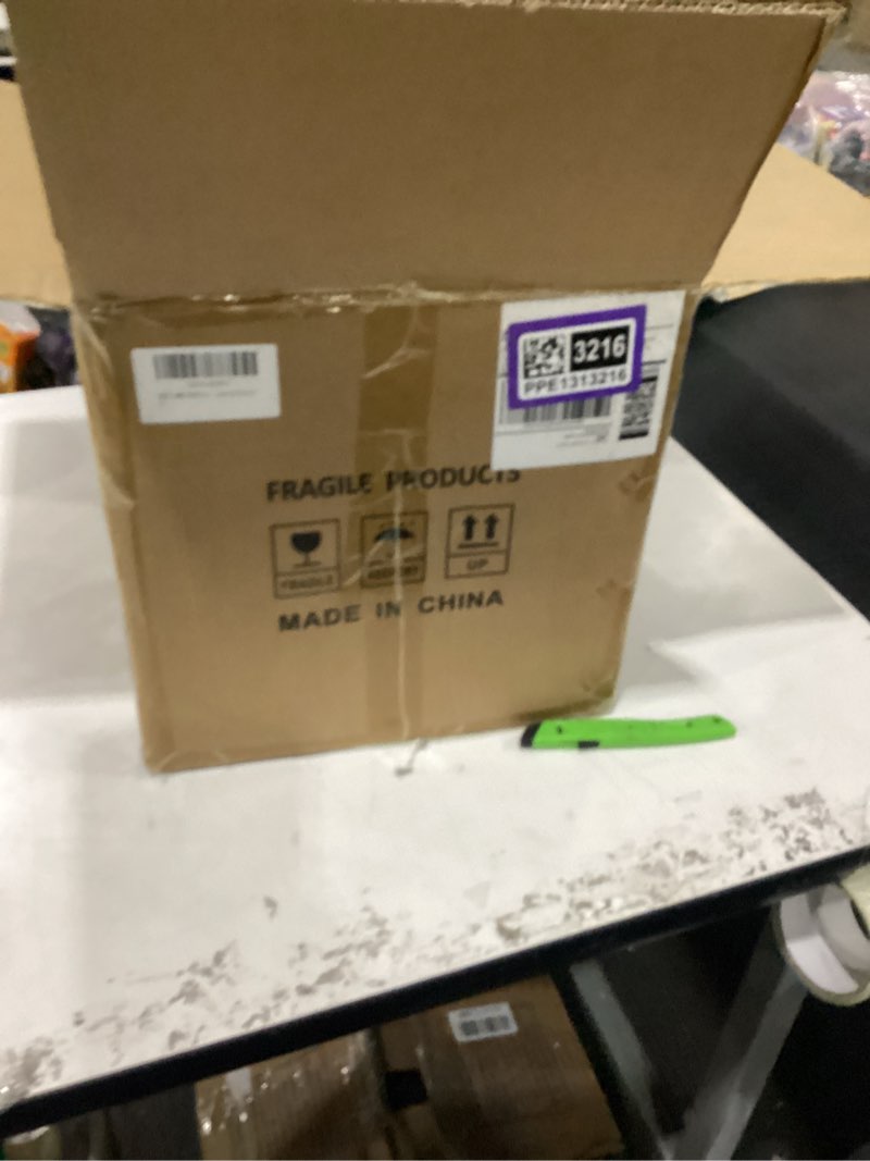 Condition photo showing Good Condition for 20 pce porcelain dinnerware set, embossed ceramic cups, saucers, plates and bowls, microwave and dis