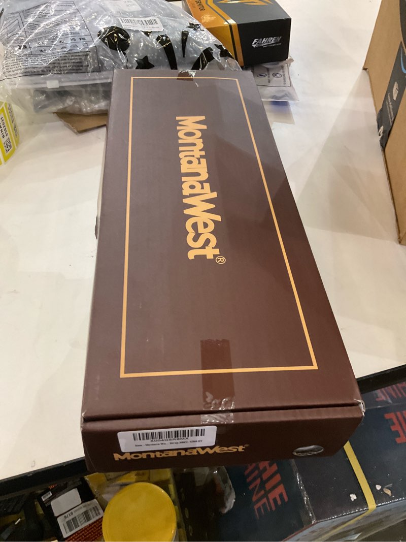 Condition photo showing Good Condition for MontanaWest strap bag