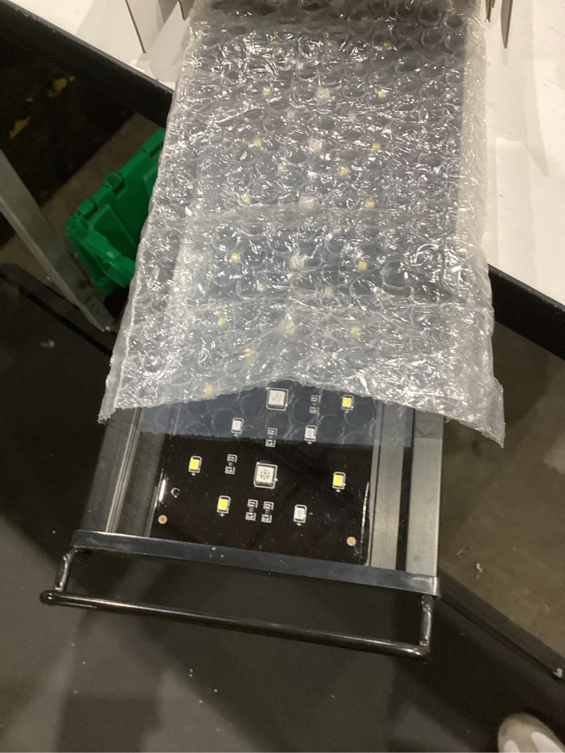 Condition photo showing Good Condition for hygger 26w 24/7 lighting aquarium led light, sunrise-daylight-moonlight mode and diy mode, adjustable timer adjustable brightness fish tank light with extendable bracket 7 colors for planted tank 26w for 30~36inch tank