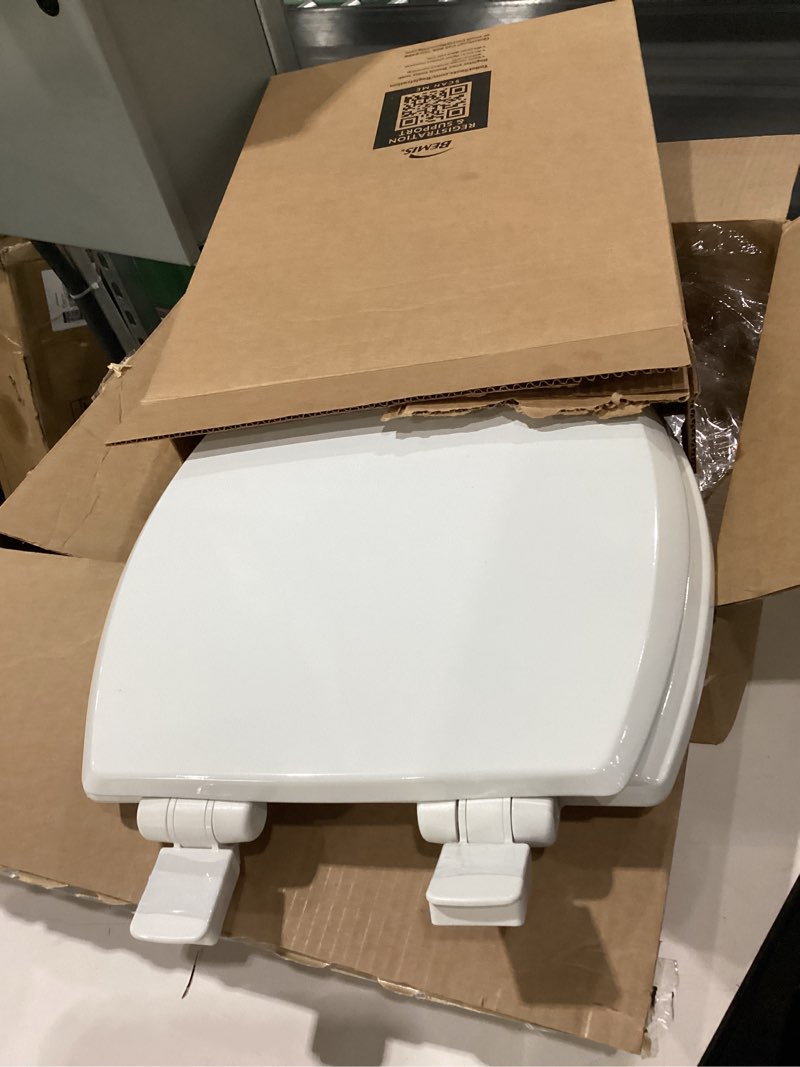 Condition photo showing Good Condition for Mayfair Cassel Slow Close Toilet Seat, Easy Clean, Non Slip Premium Wood Seat, Easy Install, Made in USA, Elongated, White Elongated 1 - Toilet Seat