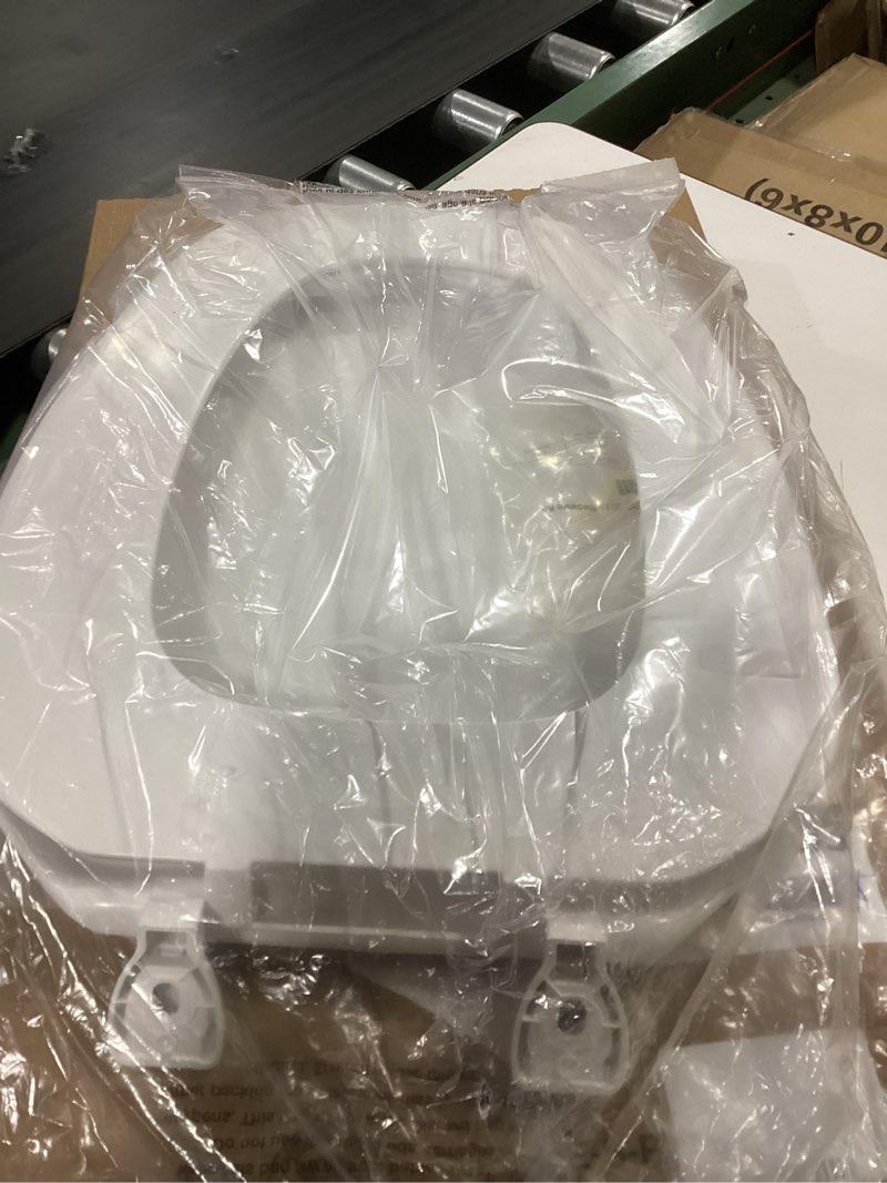 Condition photo showing New/Like New for centoco eljer emblem elongated toilet seat with square front, closed front with cover, residential, plastic, made in the usa, emb601-001, white elongated 001-white
