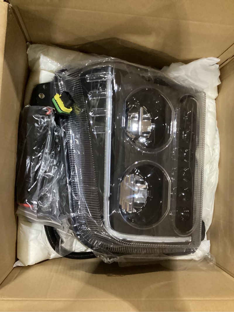 Condition photo showing Good Condition for dna motoring hl-hay-035-bk pair of led drl sequential chasing turn signal reflector headlights compatible with 19-22 kenworth w990,chrome/black black kenworth w990