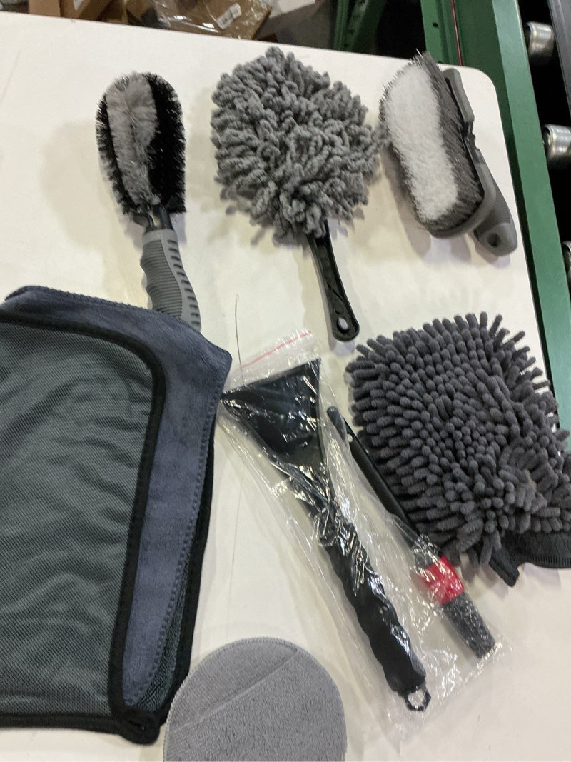 Condition photo showing Good Condition for car interior cleaning kit for jeep wrangler 2000-2020, automobile detailing kit interior cleaner, car detailing brushes, vehicle wash cleaning kit,a-9pcs