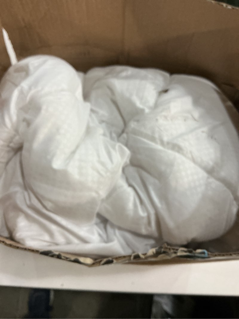 Condition photo showing As Is for MATBEBY King Size Mattress Pad - Cooling Breathable Mattress Topper, Quilted Fitted Mattress Protector, Pillow Top Mattress Cover with 8-21" Deep Pocket, Soft, Machine Washable, White, 78x80 Inches White - Checkered King