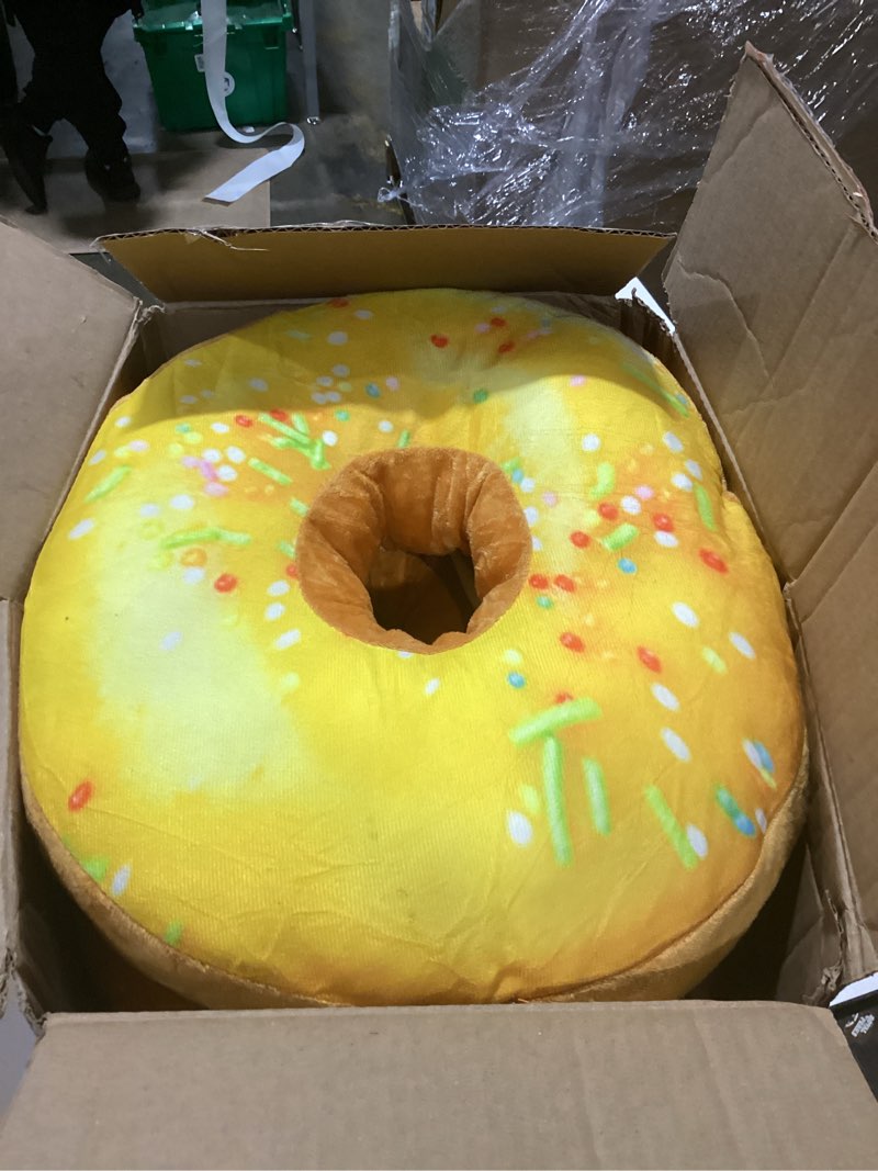 Condition photo showing Good Condition for 4 Pcs Donut Pillow 3D Digital Print Round Throw Pillow 16 Inches Donut Seat Back Stuffed Cushion Funny Decorative Soft Plush Food Stuffed Decor Seat Pad Cushion for Couch Chair Floor Sofa, 4 Styles