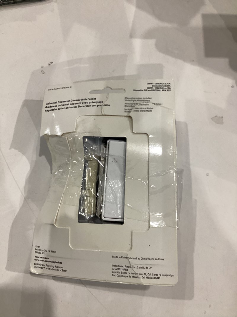 Condition photo showing Good Condition for maxxima led slide dimmer rocker switch - 3-way/single pole compatible, decorative electrical light switch, 600 watt max, led compatible for indoor home use, wall plate cover included - white single pack white