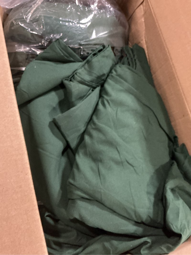 Condition photo showing Good Condition for litanika queen comforter set dark emerald green - 7 pieces bed in a bag queen bedding comforter sets, solid lightweight bed set with comforter, sheets, pillowcases & shams 01 - emerald green queen (90"x90")