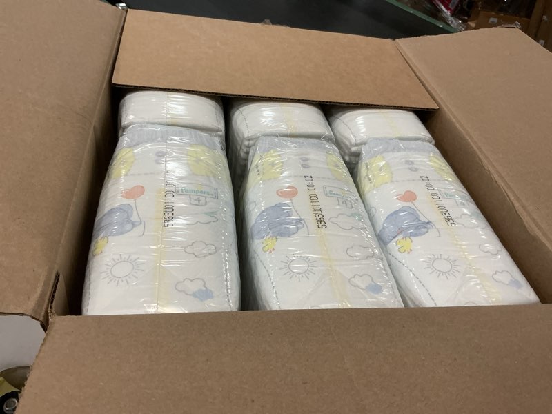 Condition photo showing Good Condition for Pampers Swaddlers Diapers Size 4  150 Count (Select for More Options)