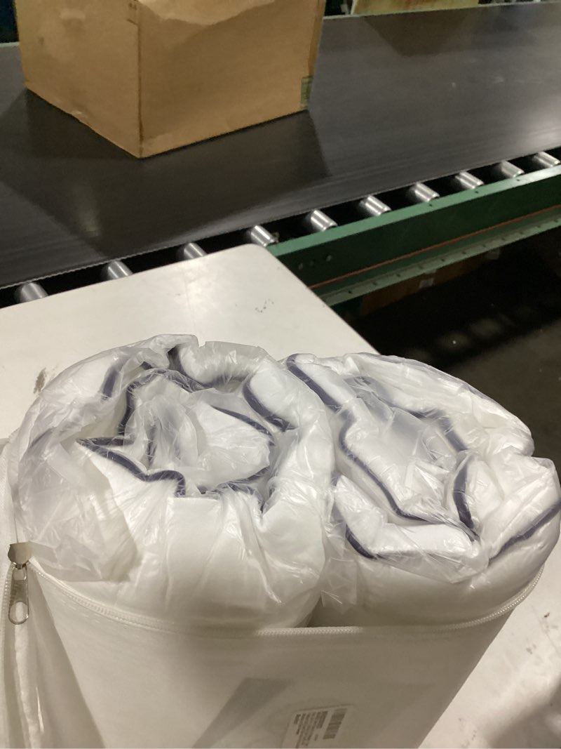 Condition photo showing New/Like New for mzoimzo bed pillows for sleeping- king size, set of 2, cooling hotel quality with premium soft down alternative fill for back, stomach or side sleepers king white