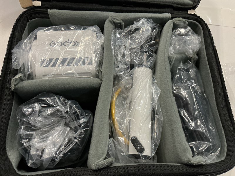 Condition photo showing Good Condition for Godox ML60IIBi Kit (White) Bi-Color LED Light - 60W 2800–6500K, CRI 96+ TLCI 97+, Bluetooth App/Remo