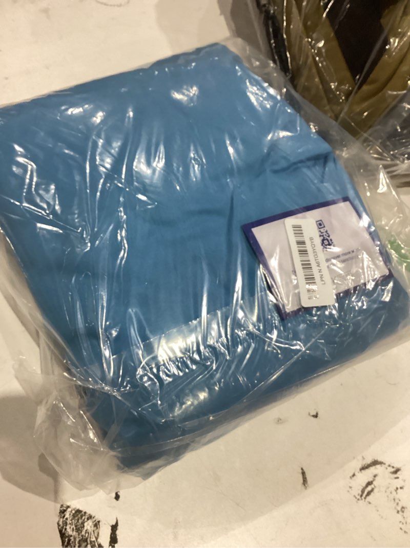 Condition photo showing As Is for Cal King Size 4 Piece Sheet Set - Comfy Breathable & Cooling Bed Sheets Set - Hotel Luxury Bedding for Women, Men, Kids, Teens, Boys & Girls - Deep Pockets, Soft, Wrinkle Free - Oeko-Tex - Denim Blue 20 - Denim Blue California King